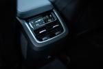 Volvo XC60 D4 R-Design 2017 года (JP)